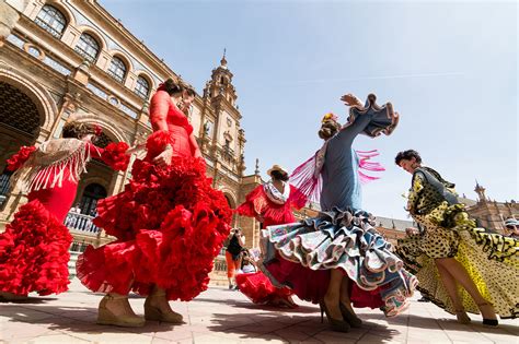 Het Hola España Festival: Een Explosieve Mix van Flamenco en Furie!